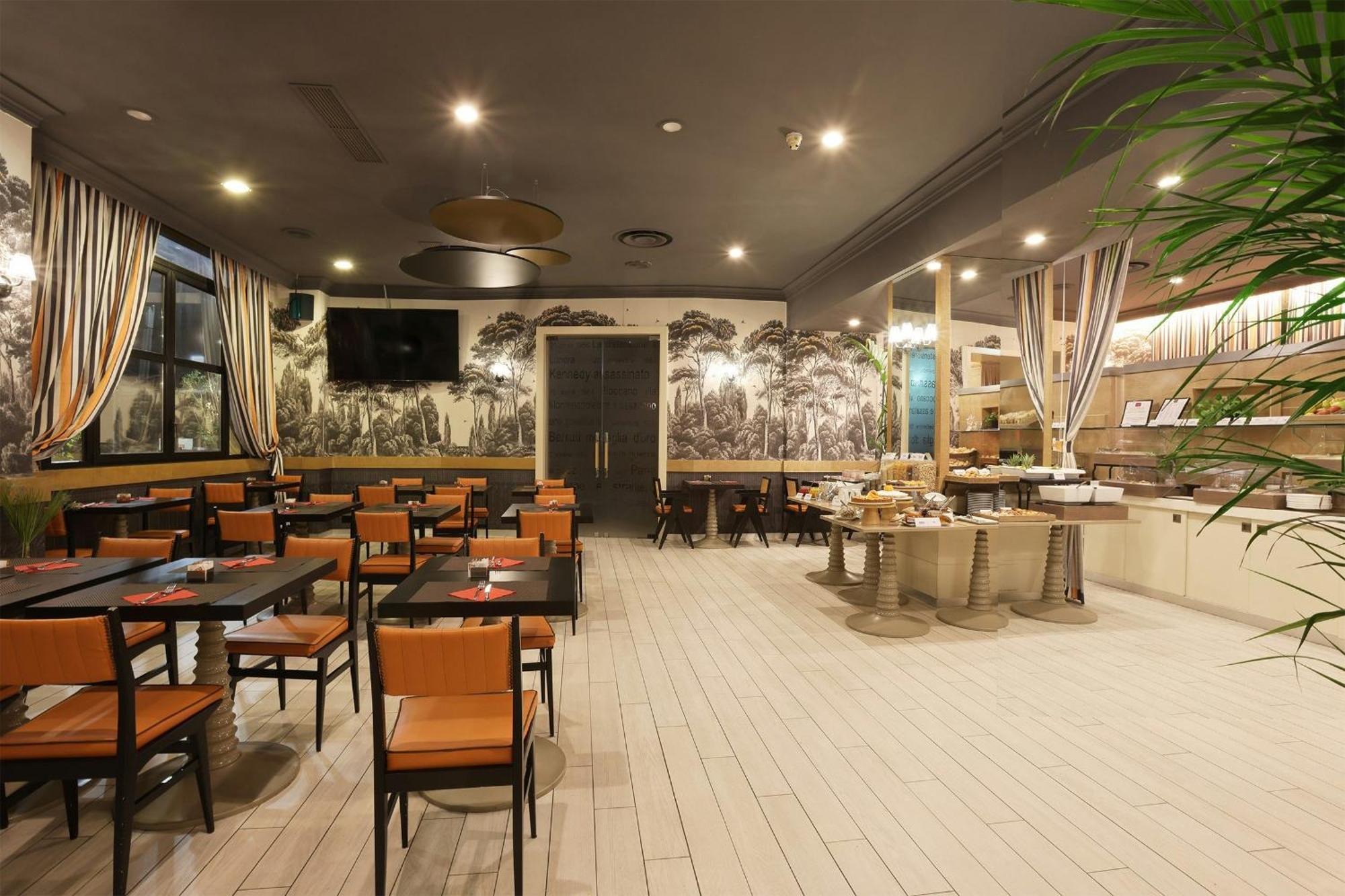 Leonardo Hotel Milan City Center, Milan